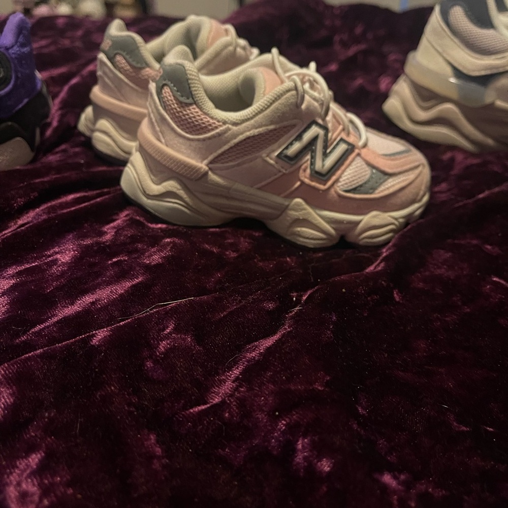 Baby shoes 6c
